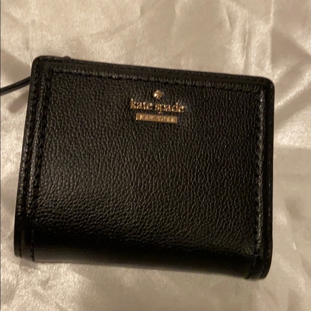 Kate Spade (Shawn) wallet